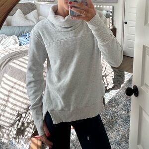 ALO yoga mockneck sweatshirt